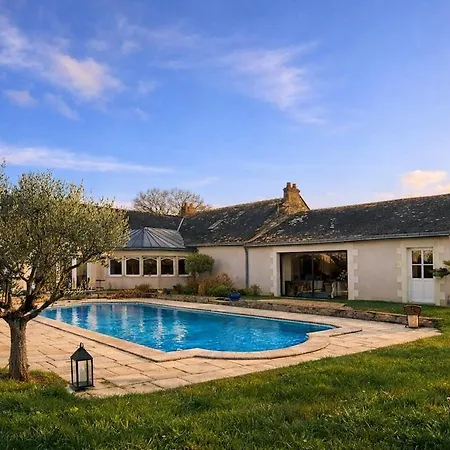 Sejour Prestige Moulin Xvie Piscine & Calme 度假居 *